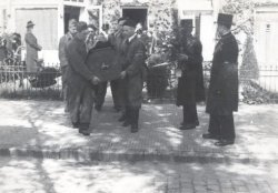 59e91d8c4fdcda0515bf934ff7abed884307fcbb630c91be8a4e1bc587e666b4